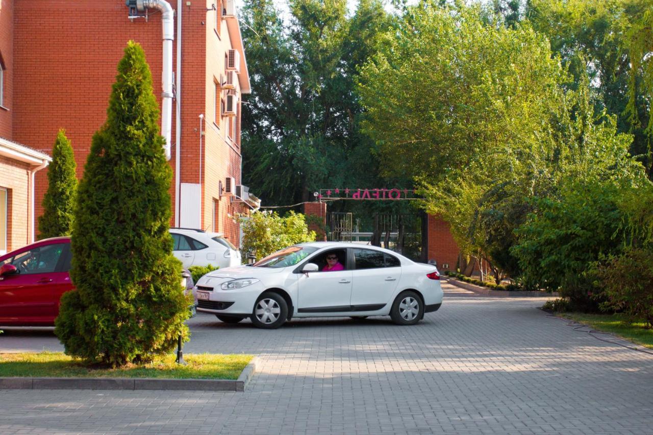 Meridian-Yug Hotel Krasnyy Kolos Dış mekan fotoğraf